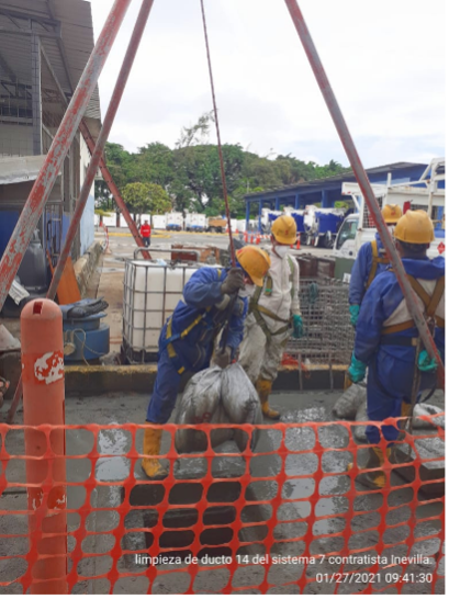 LIMPIEZA DE CANALES EN SISTEMA 7, 9, 10 Y 11 DE LA CIUDAD DE GUAYAQUIL LIMPIEZA DE CANALES EN SISTEMA 7, 9, 10 Y 11 DE LA CIUDAD DE GUAYAQUIL